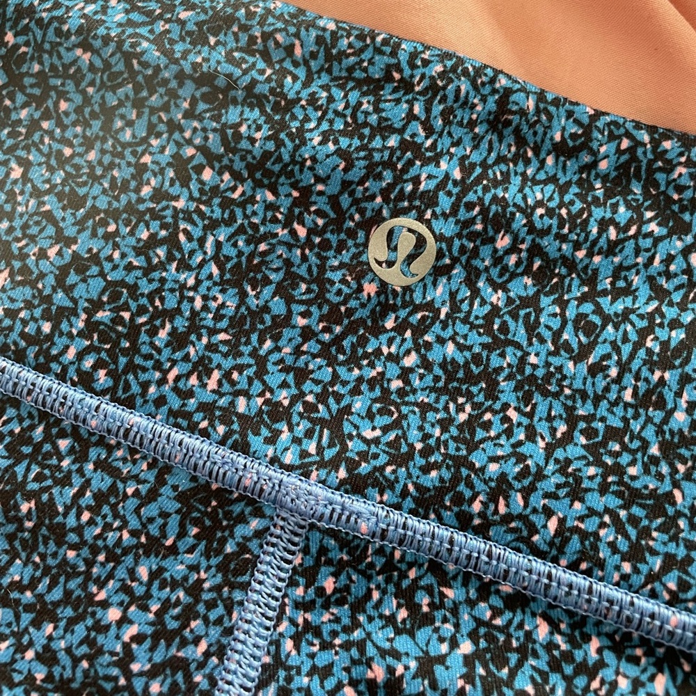 Lululemon Crop Leggings sz 8